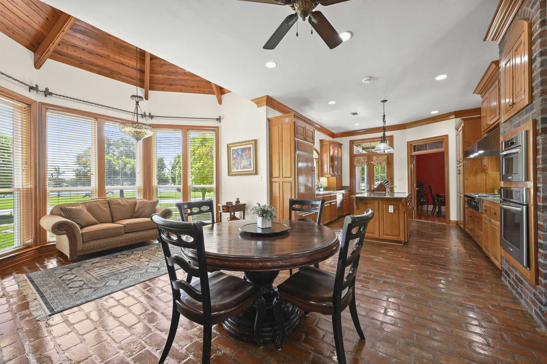 Loosemoore Estate custom Acadian manor detail — Gonzales, Louisiana